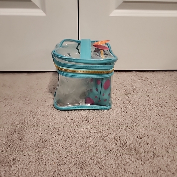 Pop-arazzi 2-Piece Cosmetic Makeup Travel Case, Clear/Printed - Picture 2 of 6